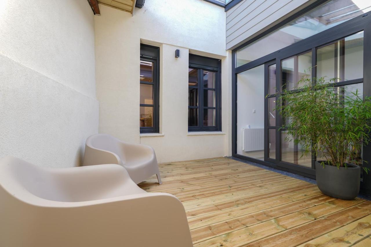 La Villa Berenice « Le Patio » En Coeur De Ville Сен-Аман-лез-О Екстериор снимка