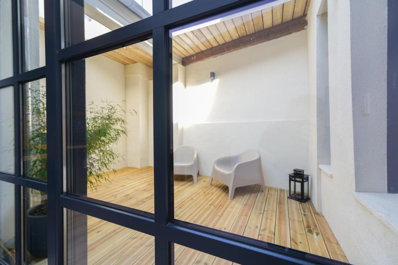 La Villa Berenice « Le Patio » En Coeur De Ville Сен-Аман-лез-О Екстериор снимка